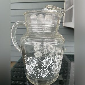 Vintage Hazel Atlas Daisies Pitcher